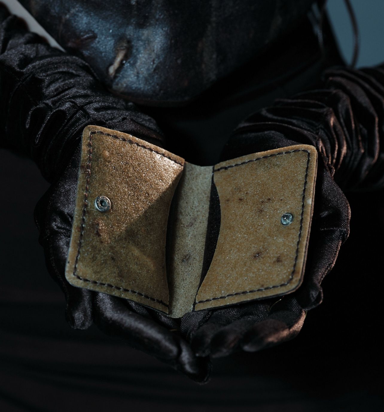 Vault holder - Image 5