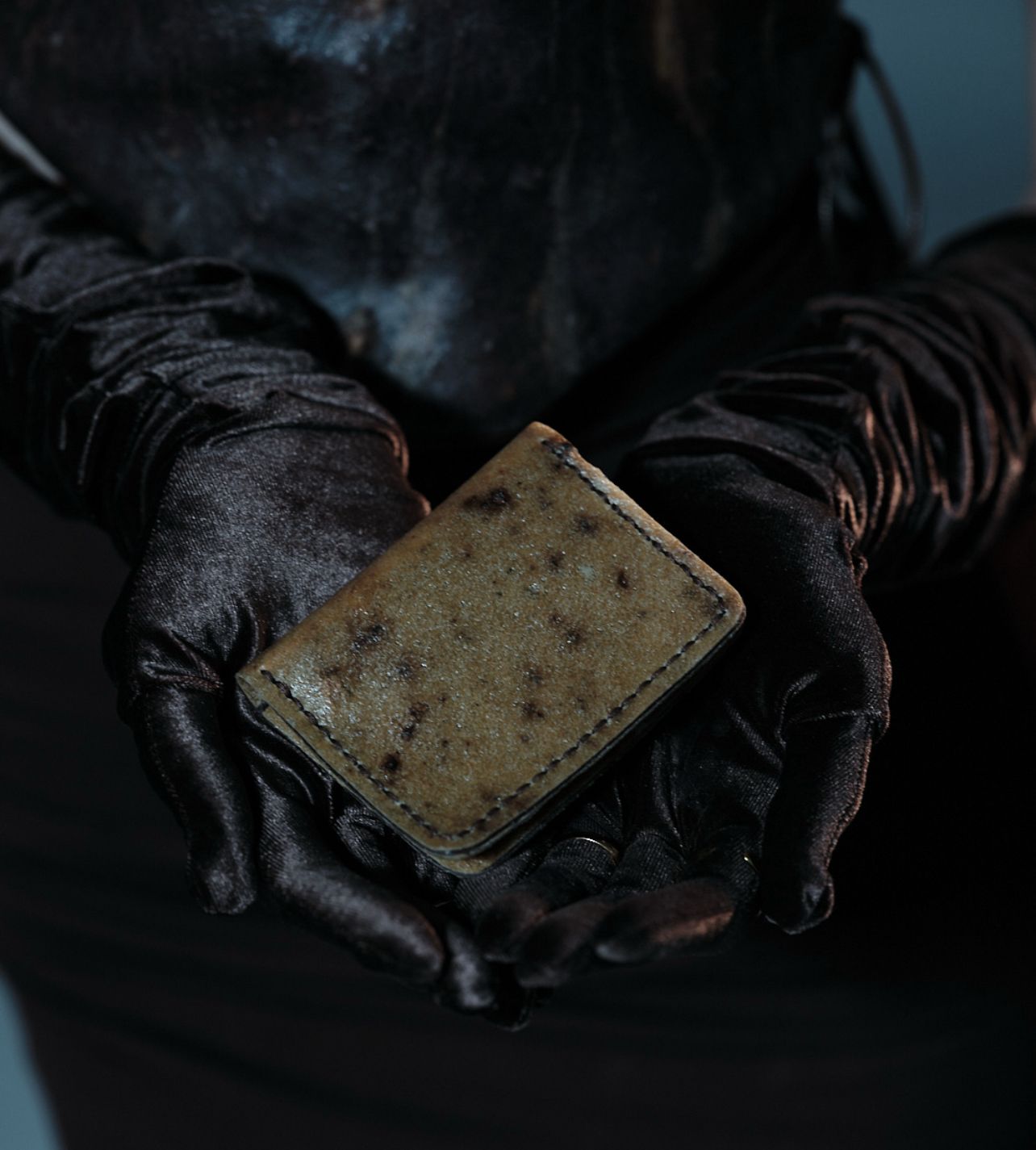 Vault holder - Image 2